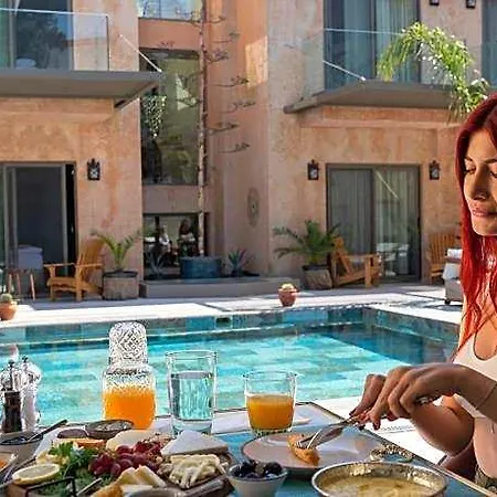 Sezz Wellness 5* Gümbet